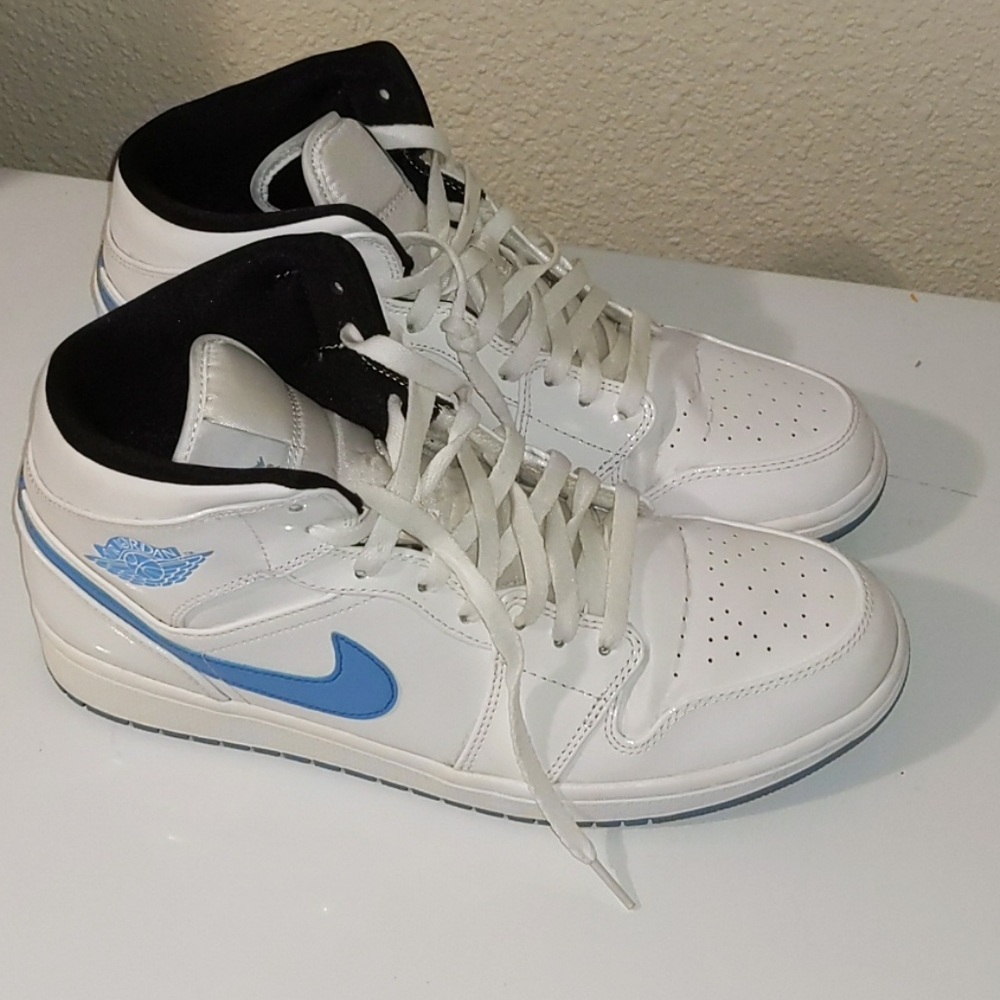 Jordan 1 Columbia blue sz 11.5